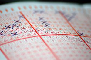 Der klassische Lottoschein hat ausgedient, heute wird online getippt