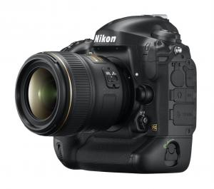 Nikon D4 DSLR Kamera