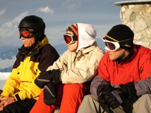 Hochwertige Wintersportkleidung gibt es jetzt im Sale günstiger