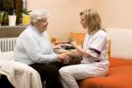 Pflegekräfte aus Polen versprechen niedrigere Pflegekosten